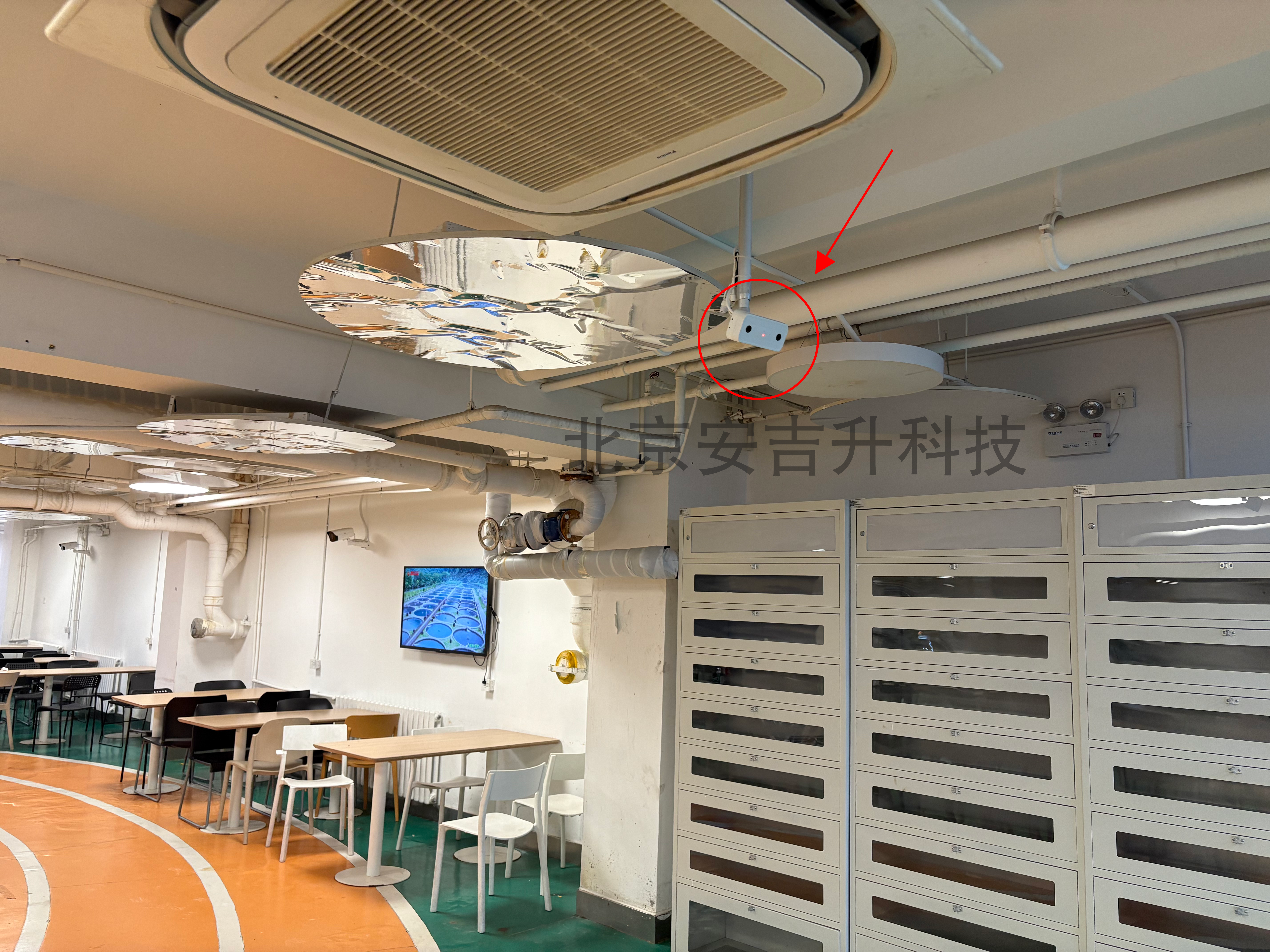 安吉升双目客流统计监控摄像机系统(支持4g+wifi),为北大附中智慧食堂建设助力!(图2) 3.png